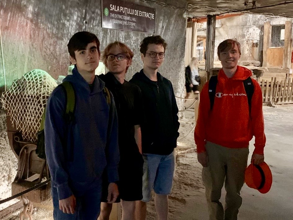 Teilnehmer im Salzbergwerk